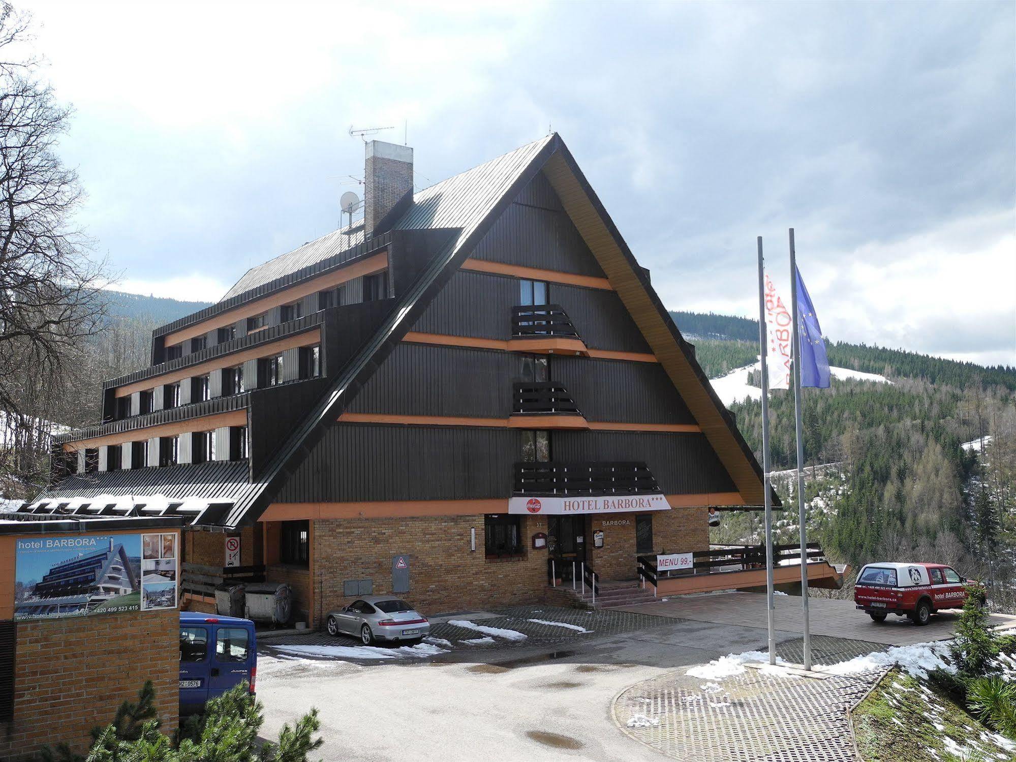 Hotel Barbora Špindlerŭv Mlýn Exterior foto
